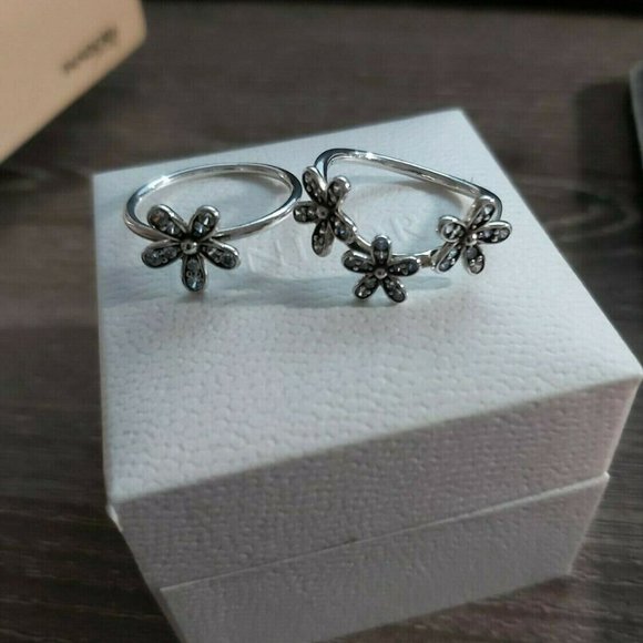 PANDORA Sterling Silver RETIRED DAZZLING DAISIES RING set -SIZE 7 - Picture 6 of 9